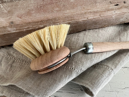 natural bristle wood handle dish brush